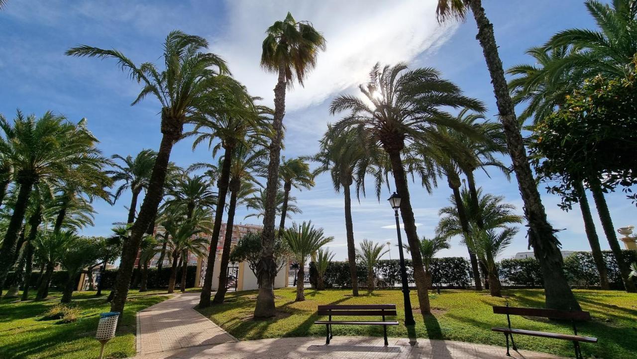 Apartament Palm Beach-El Palmeral Torrevieja Kültér fotó